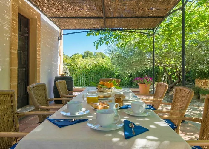 Вилла Mostatxet