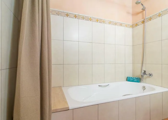 Вилла Mostatxet